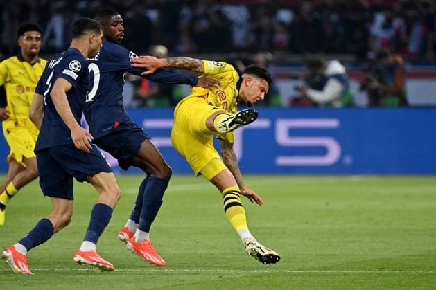 07 05 2024, xjrdrx, Football UEFA Champions League, Paris St Germain Borussia Dortmund emspor, v l Achraf Hakimi PSG Paris St Germain Ousame Dembele PSG Paris St Germain Jadon Sancho Borussia Dortmund Zweikampf, Aktion, action, battle for the ball DFL DFB REGULATIONS PROHIBIT ANY USE OF PHOTOGRAPHS as IMAGE SEQUENCES and or QUASI VIDEO Paris