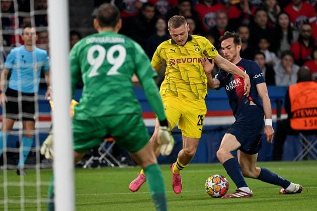 07 05 2024, xjrdrx, Football UEFA Champions League, Paris St Germain Borussia Dortmund emspor, v l Gianluigi Donnarumma PSG Paris St Germain Julian Ryerson Borussia Dortmund Fabian Ruiz PSG Paris St Germain Zweikampf, Aktion, action, battle for the ball DFL DFB REGULATIONS PROHIBIT ANY USE OF PHOTOGRAPHS as IMAGE SEQUENCES and or QUASI VIDEO Paris
