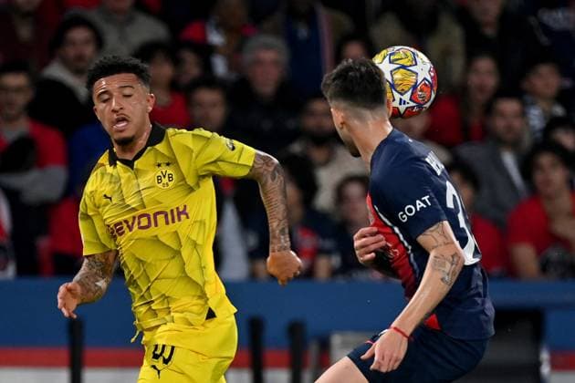 07 05 2024, xjrdrx, Football UEFA Champions League, Paris St Germain Borussia Dortmund emspor, v l Ian Maatsen Borussia Dortmund Lucas Beraldo PSG Paris St Germain duel, action, action, battle for the ball DFL DFB REGULATIONS PROHIBIT ANY USE OF PHOTOGRAPHS as IMAGE SEQUENCES and or QUASI VIDEO Paris