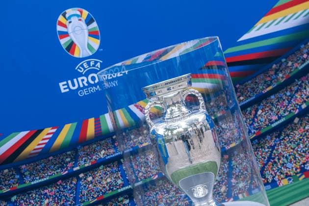 United by the trophy The European Championship trophy will be visiting Leipzig on 6 and 7 May The trophy tour for UEFA EURO 2024 through all ten host cities started back in March As the last major milestone before the tournament, it is fuelling anticipation for the big European soccer festival Now Leipzig residents also have the opportunity to see the Henri Delaunay Trophy up close and capture it in a special photo motif Here is the European Championship trophy in Leipzig