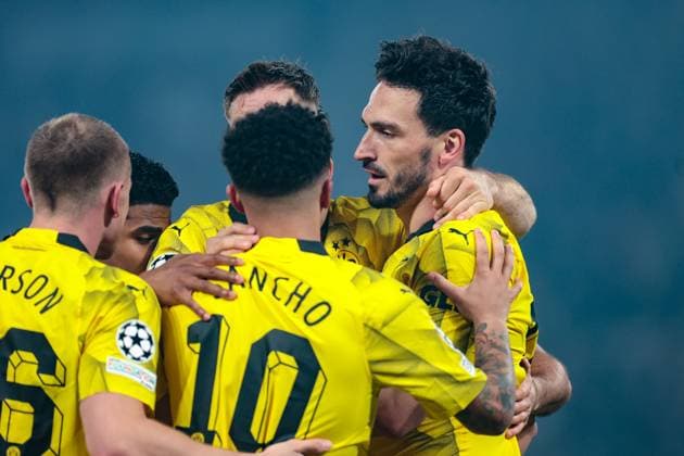 07 05 2024, Football, Season 2023 2024, UEFA Champions League, Semi-final, Paris Saint Germain Borussia Dortmund, Mats Hummels Borussia Dortmund celebrates the goal to 0 1, Paris Parc de Princes Paris France xRHR PHOTO DEx Copyright: DennisxEwert RHR-FOTOx RHR-FOTO DE