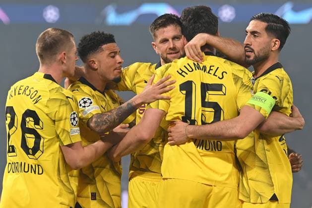 Paris, Parc des Princes, 07 05 24, GER, Men, UEFA Champions League, Semi-final, Season 2023 2024, Paris Saint Germain Borussia Dortmund Picture Mats HUMMELS Dortmund cheers after his goal to 0 1 Only for editorial use UEFA regulations prohibit any use of photographs as image sequences and or quasi video France