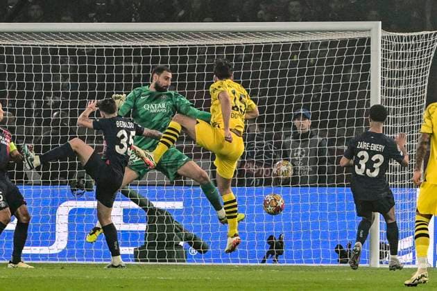 Goal for 0 1 by Mats Hummels 15 Borussia Dortmund , Paris Saint Germain vs Borussia Dortmund, Football, Champions League, Semi-final, 07 05 2024 Paris Nordrhein Westfalen France Copyright: xkolbert-press MarcxNiemeyerx