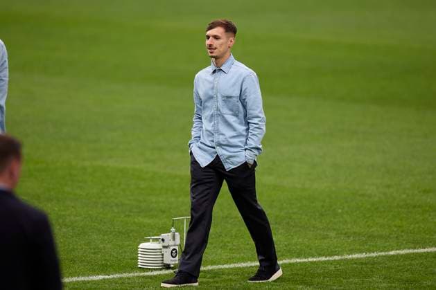 May 7, 2024, Madrid, Spain: Bryan Zaragoza of FC Bayern Munchen walks around the pitch during the team s stadium visit ahead of the 2023 2024 UEFA Champions League semi-final second leg football match between Real Madrid CF and FC Bayern Munchen at Santiago Bernabeu stadium. Madrid Spain - ZUMAs197 20240507_aaa_s197_096 Copyright: xFedericoxTitonex