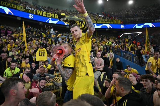 07 05 2024, xjrdrx, Soccer UEFA Champions League, Paris St Germain Borussia Dortmund emspor, v l jubilation over the victory and the entry into the final of the Champions League at Borussia Dortmund Marco Reus Borussia Dortmund DFL DFB REGULATIONS PROHIBIT ANY USE OF PHOTOGRAPHS as IMAGE SEQUENCES and or QUASI VIDEO Paris