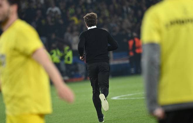07 05 2024, xjrdrx, Football UEFA Champions League, Paris St Germain Borussia Dortmund emspor, v l Coach Edin Terzic Borussia Dortmund DFL DFB REGULATIONS PROHIBIT ANY USE OF PHOTOGRAPHS as IMAGE SEQUENCES and or QUASI VIDEO Paris