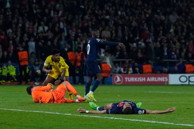 PARIS, FRANCE - MAY 7: Kylian Mbappe (7) (Paris St Germain (PSG) laying on the grass after missing a shot during the Champions League match between Paris Saint-Germain (PSG) and Borussia Dortmund on May 7, 2024, at Parc des Princes in Paris, France. (Photo by Glenn Gervot Icon Sportswire) SOCCER: MAY 07 Champions League - Borussia Dortmund at PSG EDITORIAL USE ONLY Icon2400507033