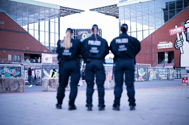 07 05 2024 Soccer, 2023 2024, 2 Bundesliga, 32 Matchday, VfL Osnabrück FC Schalke 04 Policewomen in front of the Millerntor Stadium DFL REGULATIONS PROHIBIT ANY USE OF PHOTOGRAPHS AS IMAGE SEQUENCES AND OR QUASI VIDEO