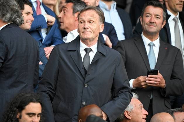 Paris, Parc des Princes, 07 05 24, GER, Men, UEFA Champions League, Semi-final, Season 2023 2024, Paris Saint Germain Borussia Dortmund Bild Gechaeftsfuehrer Hans Joachim WATZKE Dortmund Only for editorial use UEFA regulations prohibit any use of photographs as image sequences and or quasi video France