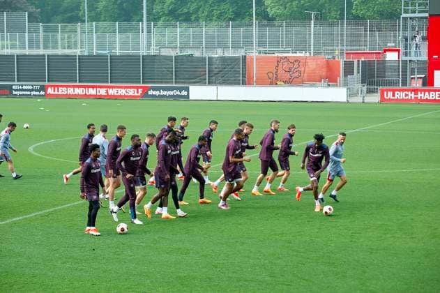 LEVERKUSEN, GERMANY - 8 MAY, 2024: Pre match UEFA Europa League practice FC Bayer 04 Leverkusen at BayArena  Copyright: xVitaliixKliuiev(Vitleo),xVITALIIxKLIUIEVx