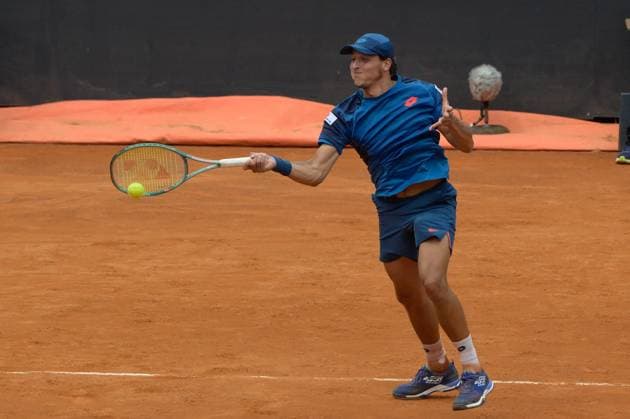 International Tennis match - Internazionali BNL d Italia Luciano Darderi (ITA) during the first round against Denis Shapovalov (CAN) of the ATP, Tennis Herren Master 1000 Internazionali BNL D Italia tournament at Foro Italico on May 8, 2024 Fabrizio Corradetti LiveMedia Rome Italy  Copyright: xIPAxSport ABACAx