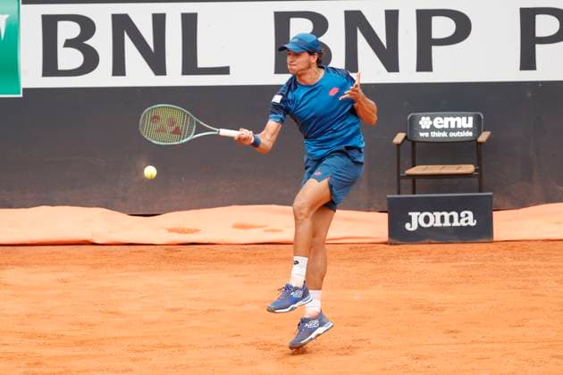 May 8, 2024, Rome, Lazio, Italy: Luciano Darderi (ITA) is playing during the first round match against Denis Shapovalov (CAN) on day three of the Internazionali BNL D Italia 2024 at Foro Italico on May 08, 2024 in Rome, Italy. Rome Italy - ZUMAl131 20240508_zsp_l131_043 Copyright: xCiroxDexLucax