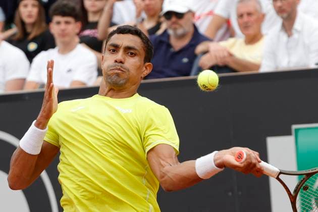 May 8, 2024, Rome, Lazio, Italy: Thiago Monteiro (BRA) is playing during the first round match against Gael Monfils (FRA) on day three of the Internazionali BNL D Italia 2024 at Foro Italico on May 08, 2024 in Rome, Italy. Rome Italy - ZUMAl131 20240508_zsp_l131_079 Copyright: xCiroxDexLucax