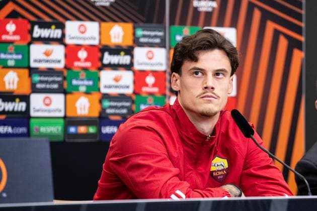AS Roma, Press conference 08 05 2024 Mile Svilar AS Roma, 99 Bayer 04 Leverkusen, Press conference for the UEFA Europa League match Bayer 04 Leverkusen AS Roma BayArena, Leverkusen 08 05 2024 Copyright: xBEAUTIFULxSPORTS Buriakovx