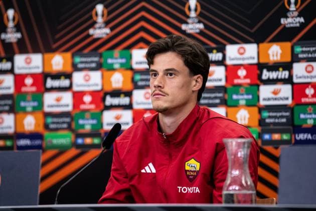 AS Roma, Press conference 08 05 2024 Mile Svilar AS Roma, 99 Bayer 04 Leverkusen, Press conference for the UEFA Europa League match Bayer 04 Leverkusen AS Roma BayArena, Leverkusen 08 05 2024 Copyright: xBEAUTIFULxSPORTS Buriakovx