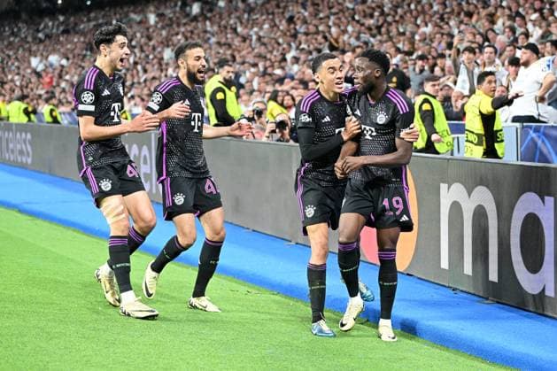 Madrid, Estadio Santiago Bernabeu, 08 05 24, GER, Men, UEFA Champions League, Season 2023 2024, Semifinal, Real Madrid CF FC Bayern Muenchen Picture Alphonso DAVIES Muenchen cheers after his goal to 0 1 Only for editorial use UEFA regulations prohibit any use of photographs as image sequences and or quasi video Spain