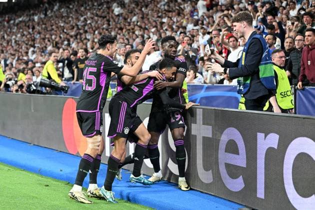 Madrid, Estadio Santiago Bernabeu, 08 05 24, GER, Men, UEFA Champions League, Season 2023 2024, Semifinal, Real Madrid CF FC Bayern Muenchen Picture Alphonso DAVIES Muenchen cheers after his goal to 0 1 Only for editorial use UEFA regulations prohibit any use of photographs as image sequences and or quasi video Spain