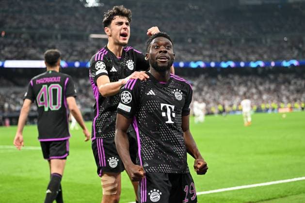 Madrid, Estadio Santiago Bernabeu, 08 05 24, GER, Men, UEFA Champions League, Season 2023 2024, Semifinal, Real Madrid CF FC Bayern Muenchen Picture Alphonso DAVIES Muenchen cheers after his goal to 0 1 Only for editorial use UEFA regulations prohibit any use of photographs as image sequences and or quasi video Spain