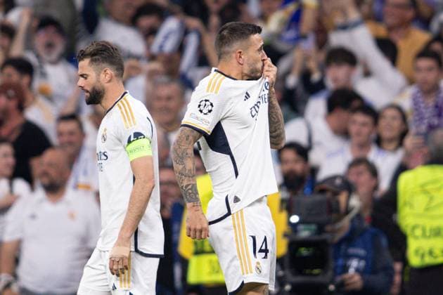 Joselu of Real Madrid celebrates scoring the goal for their side with their teammates to make it 2-1 Real Madrid v Bayern Munich, UEFA Champions League, Semi-Final, Football, Santiago Bernabeu Stadium, Madrid, Spain - 08 May 2024  Copyright: xRubenxAlbarran Shutterstockx 14469131aw
