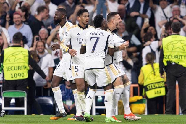 Joselu of Real Madrid celebrates scoring the goal for their side with their teammates to make it 2-1 Real Madrid v Bayern Munich, UEFA Champions League, Semi-Final, Football, Santiago Bernabeu Stadium, Madrid, Spain - 08 May 2024  Copyright: xRubenxAlbarran Shutterstockx 14469131bl