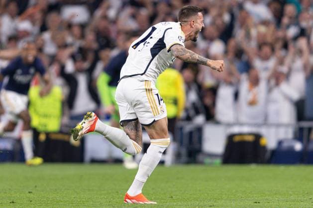 Joselu of Real Madrid celebrates scoring a goal for their side to make it 2-1 Real Madrid v Bayern Munich, UEFA Champions League, Semi-Final, Football, Santiago Bernabeu Stadium, Madrid, Spain - 08 May 2024  Copyright: xRubenxAlbarran Shutterstockx 14469131ct
