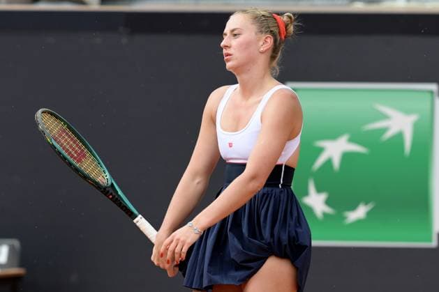 Marta Kostyuk (UKR)Naomi Osaka (JPN) during her match against Naomi Osaka (JPN) at the Italian Open tennis tournament in Rome, Thursday, May 9, 2024.(Alfredo Falcone LaPresse)  Copyright: xAlfredoxFalcone LaPressex