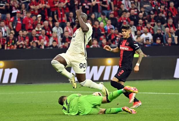 08 05 2024, xjrdrx, Football UEFA Europa League, Bayer 04 Leverkusen AS Roma emspor, v l Matej Kovar Bayer Leverkusen , Romelu Lukaku AS Roma , Piero Hincapie Bayer Leverkusen DFL DFB REGULATIONS PROHIBIT ANY USE OF PHOTOGRAPHS as IMAGE SEQUENCES and or QUASI VIDEO Leverkusen