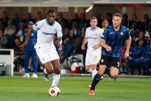 Geoffrey Kondogbia (Olympique de Marseille) and Teun Koopmeiners (Atalanta Bergame) during the UEFA Europa League semifinal second leg match between Atalanta Bergame and Olympique de Marseille at Gewiss Stadium in Bergame. FOOTBALL : Atalanta Bergame vs Olympique de Marseille - Demi finale retour - Europa League - Marseille - 09 05 2024 NorbertScanella Panoramic 