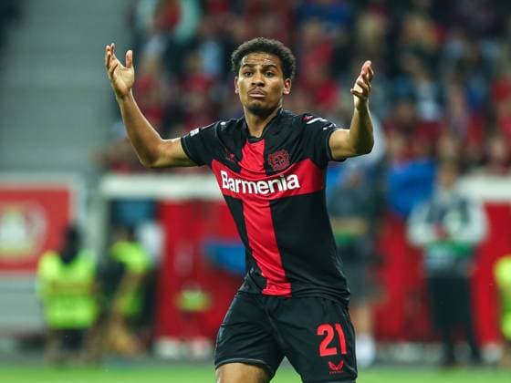 Amine Adli Bayer 04 Leverkusen, 21 dissatisfied, disappointed, gestures, GER, Bayer 04 Leverkusen vs AS Roma, UEFA Europa League 2023 24, semi-final second leg, 09 05 2024, GER, Bayer 04 Leverkusen vs AS Roma, UEFA Europa League 2023 24, semi-final second leg, 09 05 2024, Photo Eibner Pressefoto Gabriel Boia Leverkusen Copyright: xGabrielxBoiax EP_EER