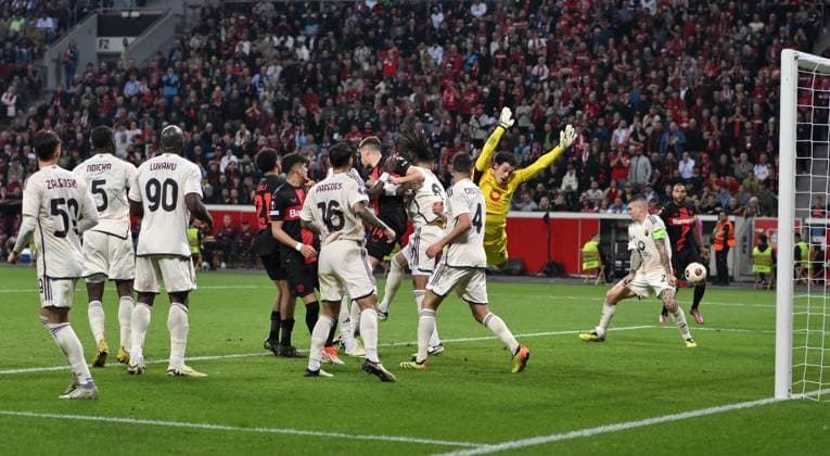 Goal 1 2 Own goal by Gianluca Mancini AS Roma , right 09 05 2024, Soccer Europa League, Season 2023 2024, Semifinal second leg, Bayer 04 Leverkusen AS Roma Leverkusen BayArena Nordrhein Westfalen Germany Team2