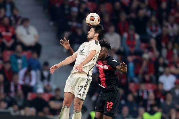 Sardar Azmoun AS Roma and Edmond Tapsoba Bayer 04 Leverkusen during the Europa League semi-final second leg Bayer 04 Leverkusen AS Roma Copyright Thomas Pakusch Copyright: Thomas Pakusch