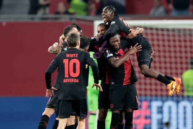 The players of Bayer 04 Leverkusen are happy about reaching the Europa League final during the Europa League semi-final second leg Bayer 04 Leverkusen AS Rome Copyright Thomas Pakusch Copyright: Thomas Pakusch
