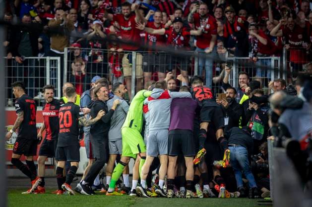 UEFA Europa League semi-final Bayer 04 Leverkusen vs AS Roma, 09 05 2024 Cheering crowd after the 2 2 equalizer by Josip Stanisic Bayer 04 Leverkusen, 2 during the Europa League semi-final between Bayer 04 Leverkusen and AS Roma at BayArena on 09 05 2024 in Leverkusen, Germany DFL REGULATIONS PROHIBIT ANY USE OF PHOTOGRAPHS AS IMAGE SEQUENCES AND OR QUASI VIDEO Copyright: xBEAUTIFULxSPORTS AxelxKohringx