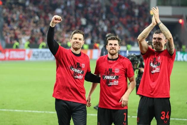 Europa League Bayer 04 Leverkusen AS Roma on 09 05 2024 at the BayArena in Leverkusen Coach Xabi Alonso Leverkusen , Jonas Hofmann Leverkusen 7 and Granit Xhaka Leverkusen 34 cheer and are happy MH