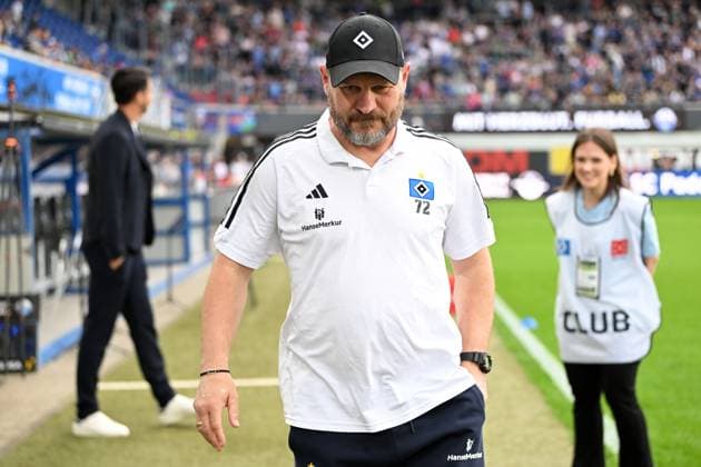 Paderborn, Home Deluxe Arena, 10 05 24, GER, Herren, 2 Bundesliga, Saison 2023 2024, SC Paderborn 07 Hamburger SV Bild Trainer Steffen BAUMGART Hamburg Only for editorial use DFL regulations prohibit any use of photographs as image sequences and or quasi video NRW Germany