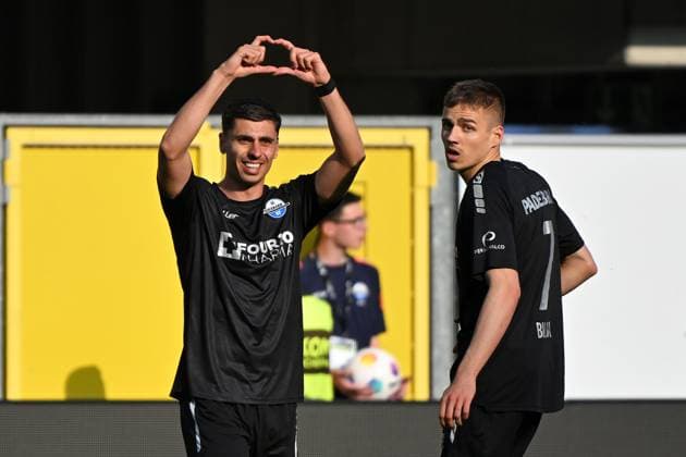 Paderborn, Home Deluxe Arena, 10 05 24, GER, Herren, 2 Bundesliga, Saison 2023 2024, SC Paderborn 07 Hamburger SV Bild Koen KOSTONS Paderborn jubilates after his goal for 1 0 Only for editorial use DFL regulations prohibit any use of photographs as image sequences and or quasi video NRW Germany