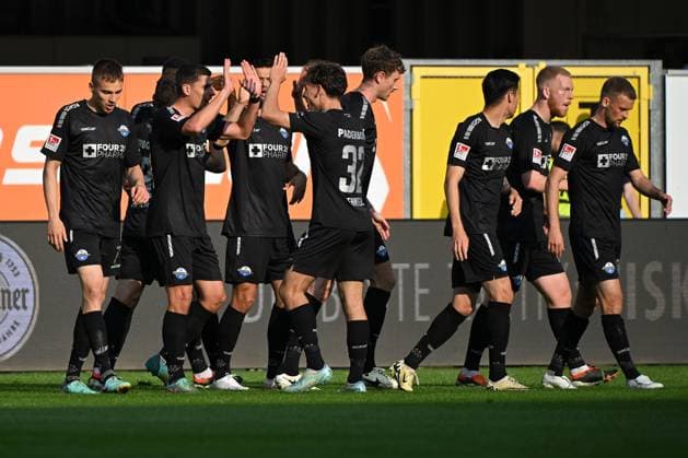Paderborn, Home Deluxe Arena, 10 05 24, GER, Herren, 2 Bundesliga, Saison 2023 2024, SC Paderborn 07 Hamburger SV Bild Koen KOSTONS Paderborn jubilates after his goal for 1 0 Only for editorial use DFL regulations prohibit any use of photographs as image sequences and or quasi video NRW Germany