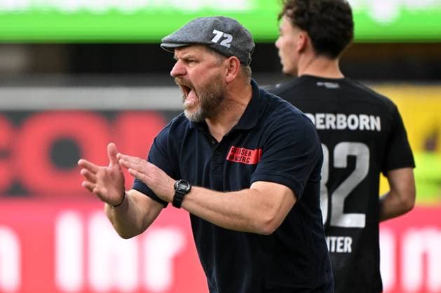 Paderborn, Home Deluxe Arena, 10 05 24, GER, Herren, 2 Bundesliga, Saison 2023 2024, SC Paderborn 07 Hamburger SV Bild Trainer Steffen BAUMGART Hamburg Only for editorial use DFL regulations prohibit any use of photographs as image sequences and or quasi video NRW Germany