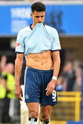 Paderborn, Home Deluxe Arena, 10 05 24, GER, Herren, 2 Bundesliga, Saison 2023 2024, SC Paderborn 07 Hamburger SV Bild Robert GLATZEL Hamburg Only for editorial use DFL regulations prohibit any use of photographs as image sequences and or quasi video NRW Germany