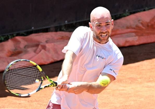 (240511) -- ROME, May 11, 2024 -- Adrian Mannarino of France returns a shot during the men s singles round of 64 match against Zhang Zhizhen of China at Italian Open in Rome, Italy, May 10, 2024. (Photo by Xinhua) (SP)ITALY-ROME-TENNIS ATP, Tennis Herren ITALIAN OPEN AlbertoxLingria 