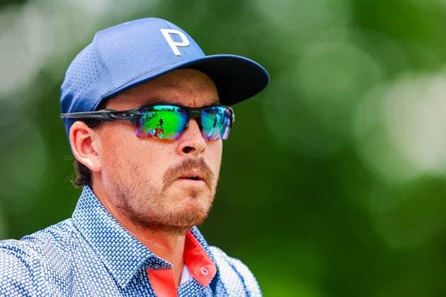 CHARLOTTE, NC - MAY 10: Rickie Fowler looks on from the fourth tee box during the second round of Wells Fargo Championship at Quail Hollow Club on May 10, 2024 in Charlotte, North Carolina. (Photo by David Jensen Icon Sportswire) GOLF: MAY 10 PGA, Golf Herren Wells Fargo Championship EDITORIAL USE ONLY Icon240510034