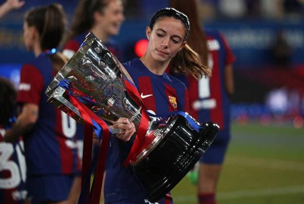 FC Barcelona, Barca v Athletic Club - Liga F Aitana Bonmati is celebrating after becoming the champion of Liga F at the end of the match between FC Barcelona and Athletic Club for week 27 of Liga F, played at the Johan Cruyff Stadium in Barcelona, Spain, on May 10, 2024. Barcelona Spain  Copyright: xUrbanandsportx originalFilename:urbanandsport-fcbarcel240510_npVy1.jpg