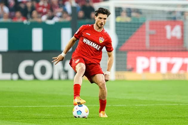 Mahmoud Dahoud VfB Stuttgart, 05 GER, FC Augsburg vs VFB Stuttgart, 1 Bundesliga Soccer, 33 Matchday, Season 2023 2024, 10 05 2024 DFB DFL REGULATIONS PROHIBIT ANY USE OF PHOTOGRAPHS AS IMAGE SEQUENCES AND OR QUASI VIDEO FC Augsburg vs VFB Stuttgart, 1 Bundesliga Soccer, 33 Matchday, 10 05 2024 Augsburg Copyright: xEibner-Pressefoto RogerxBuerkex EP_RBE