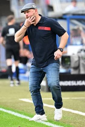 Paderborn, Home Deluxe Arena, 10 05 24, GER, Herren, 2 Bundesliga, Saison 2023 2024, SC Paderborn 07 Hamburger SV Bild Trainer Steffen BAUMGART Hamburg Only for editorial use DFL regulations prohibit any use of photographs as image sequences and or quasi video NRW Germany