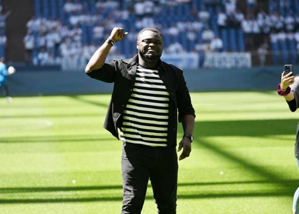 Gerald Asamoah Head of Licensing FC Schalke 04 was officially bid farewell before the match 11 05 2024, Football season 2023 2024, 2 Bundesliga, 33 Matchday, FC Schalke 04 Hansa Rostock Gelsenkirchen Veltins Arena Nordrhein Westfalen Germany Team2