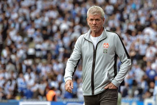 11 05 2024, xlakx, Soccer 2 Bundesliga, Hertha BSC Berlin 1 FC Kaiserslautern emspor, v l Friedhelm Funkel 1 FC Kaiserslautern Head Coach DFL DFB REGULATIONS PROHIBIT ANY USE OF PHOTOGRAPHS as IMAGE SEQUENCES and or QUASI VIDEO Daniel Lakomski Jan Huebner Berlin