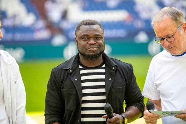 2 Soccer Bundesliga FC Schalke 04 FC Hansa Rostock 11 05 2024 Gerald Asamoah says goodbye to S04 Thank you Asa 2 Soccer Bundesliga FC Schalke 04 FC Hansa Rostock, 33 Matchday, on 11 05 2024, Veltins Arena, Gelsenkirchen DFL REGULATIONS PROHIBIT ANY USE OF PHOTOGRAPHS AS IMAGE SEQUENCES AND OR QUASI VIDEO Copyright: xBEAUTIFULxSPORTS Erlhofx