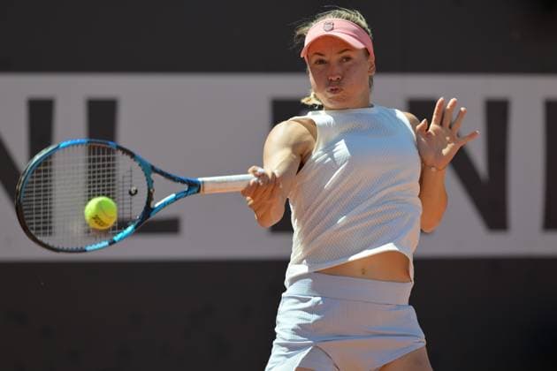Yulia Putintseva (KAZ)Iga Swiatek (POL) during her match against Iga Swiatek (POL) at the Italian Open tennis tournament in Rome, Thursday, May 11, 2024.(Alfredo Falcone LaPresse)  Copyright: xAlfredoxFalcone LaPressex