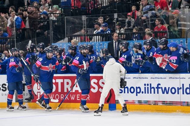 PRAGUE, CZECH REPUBLIC MAY 11 Liam Kirk of Great Britain celebrates his goal during the preliminary round match between Great Britain and Canada at Prague Arena on May 11, 2024 in Prague, Czech Republic Prague Prague Arena Czech Republic Copyright: xJustPictures.ch AndreaxBrancax jp-en-EuSpIm-AB_11052024_AAB_4363