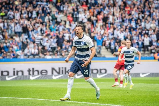 2 Soccer Bundesliga, Hertha BSC vs 1 FC Kaiserslautern Berlin, 11 05 2024 Goal celebration for 1 0 by Haris Tabakovic Hertha BSC, 25 2 Soccer Bundesliga, Hertha BSC vs 1 FC Kaiserslautern, Olympiastadion, Berlin, 11 05 2024 DFL REGULATIONS PROHIBIT ANY USE OF PHOTOGRAPHS AS IMAGE SEQUENCES AND OR QUASI VIDEO Copyright: xBEAUTIFULxSPORTS LucianoxLimax